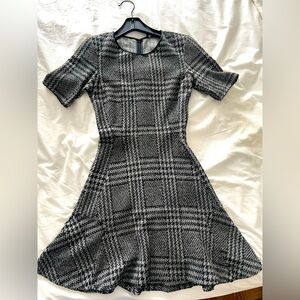 Theory tweed flounce dress size 2